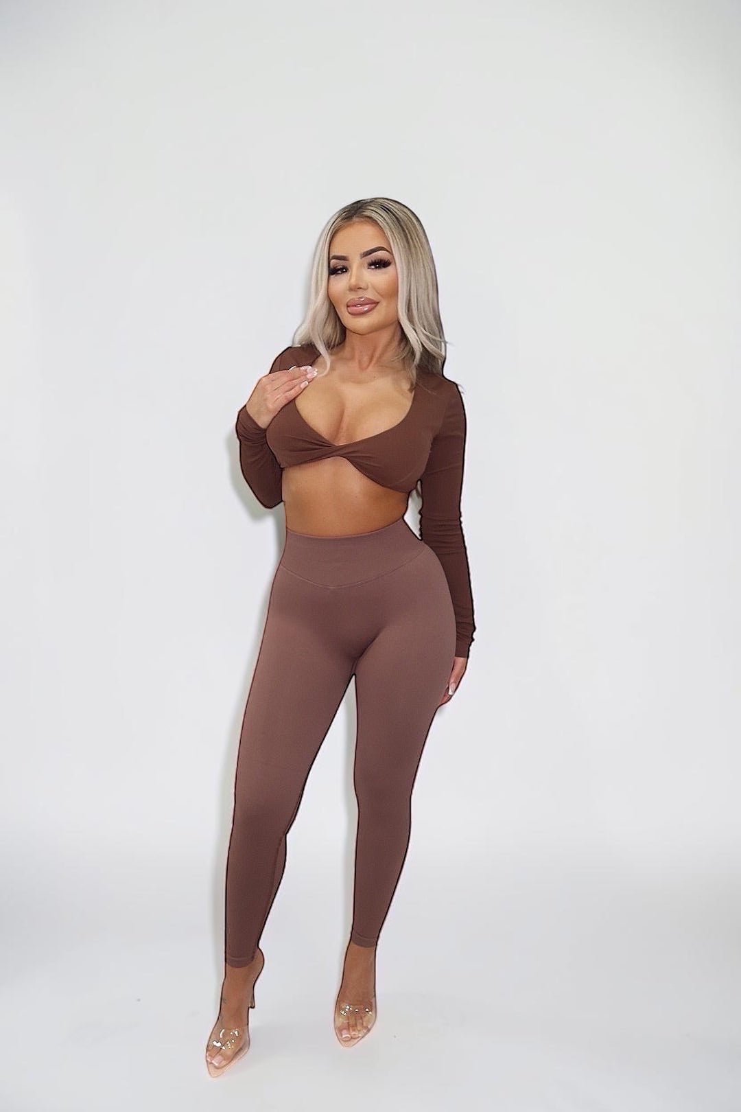 NOVA LONGSLEEVE CROP - BROWN - GLAMORZ