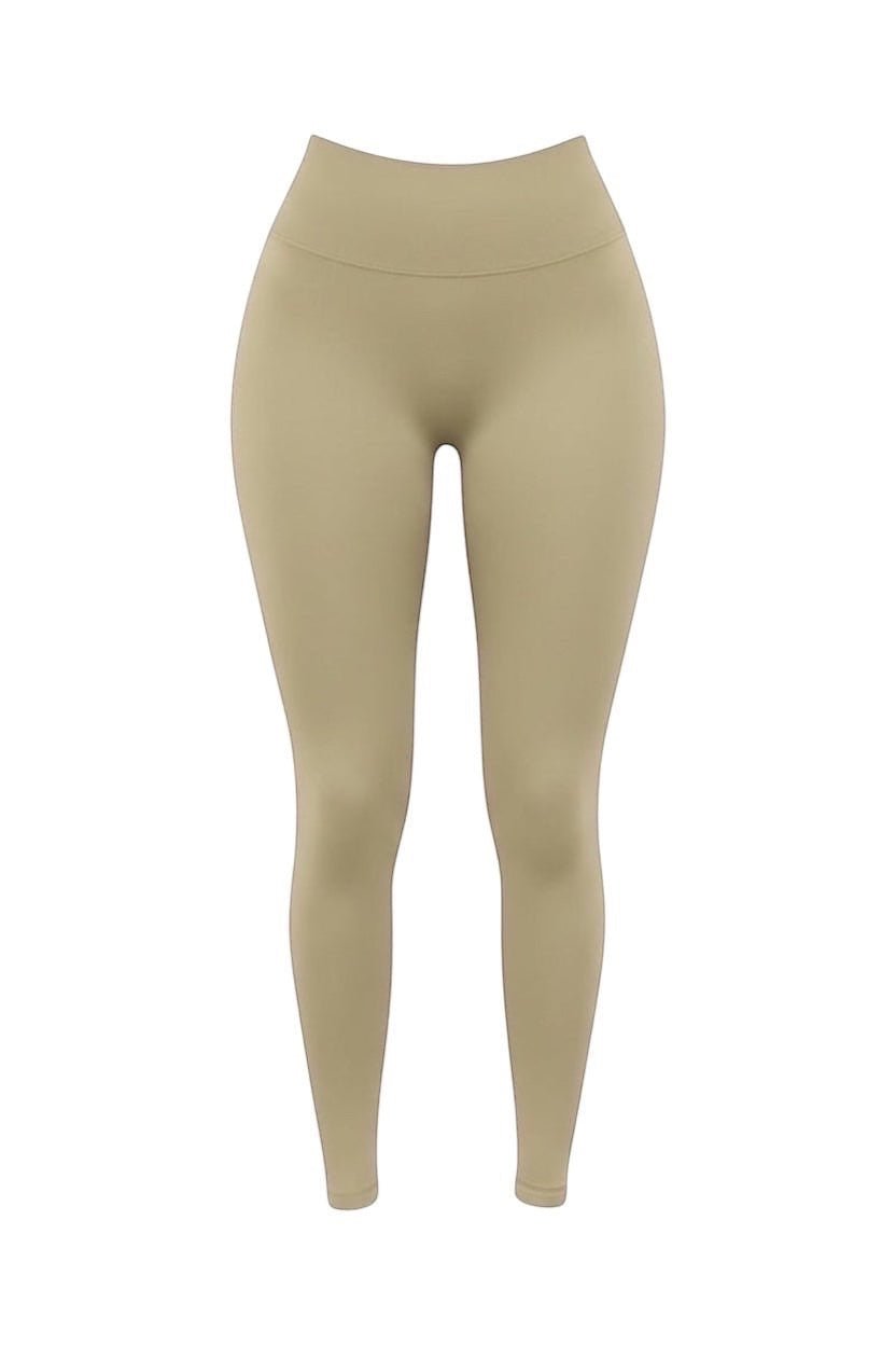 SEAMLESS SCRUNCH LEGGINGS - KHAKI - GLAMORZ