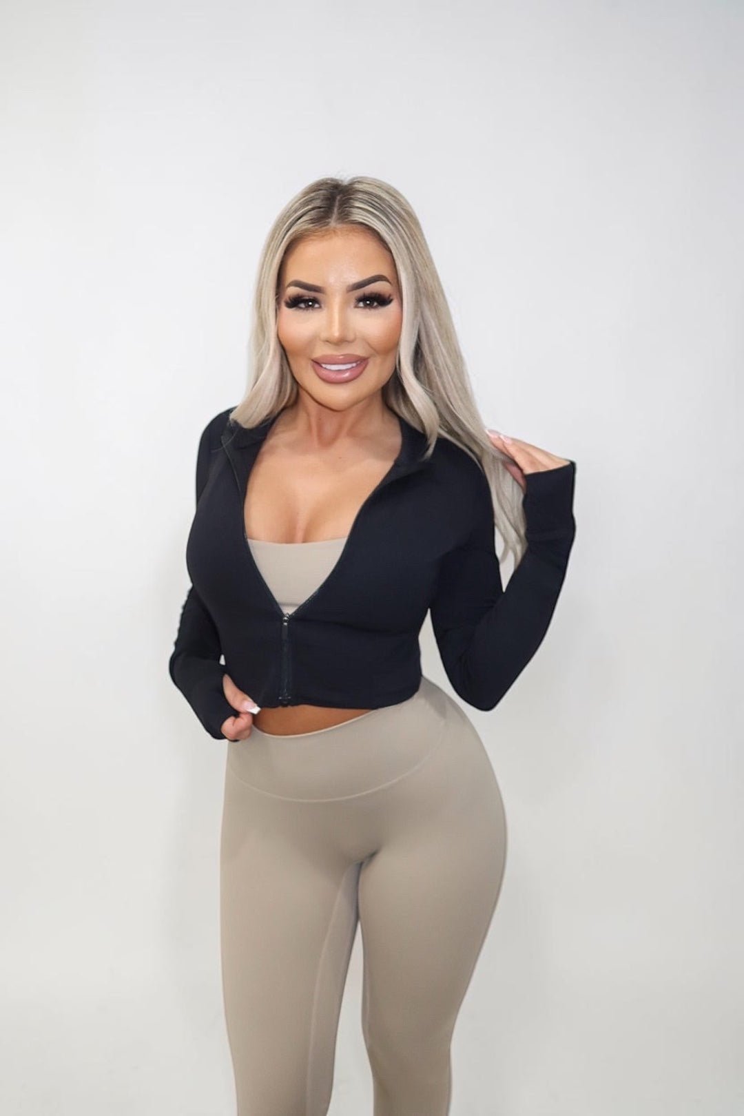 SNATCHED JACKET - BLACK - GLAMORZ